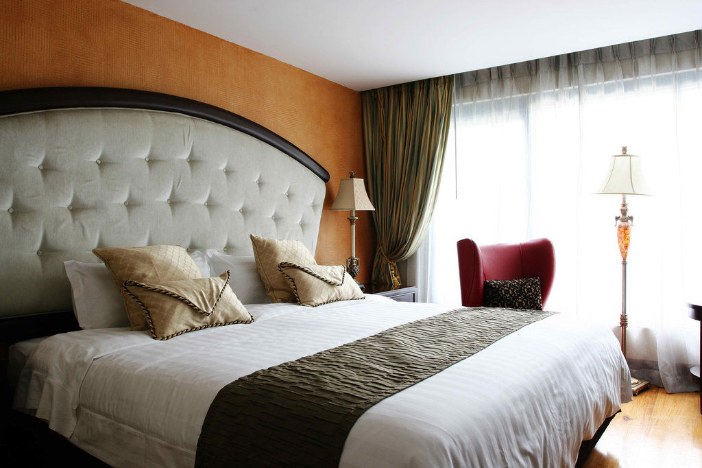 Hotel Celeste Makati Makati City Esterno foto