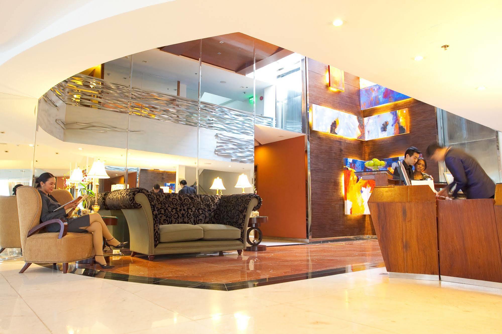 Hotel Celeste Makati Makati City Esterno foto